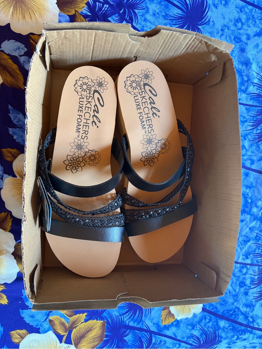 Skechers Cali Luxe Foam Vegan Sandal Womens Size 10 Brand New In Box No Lid